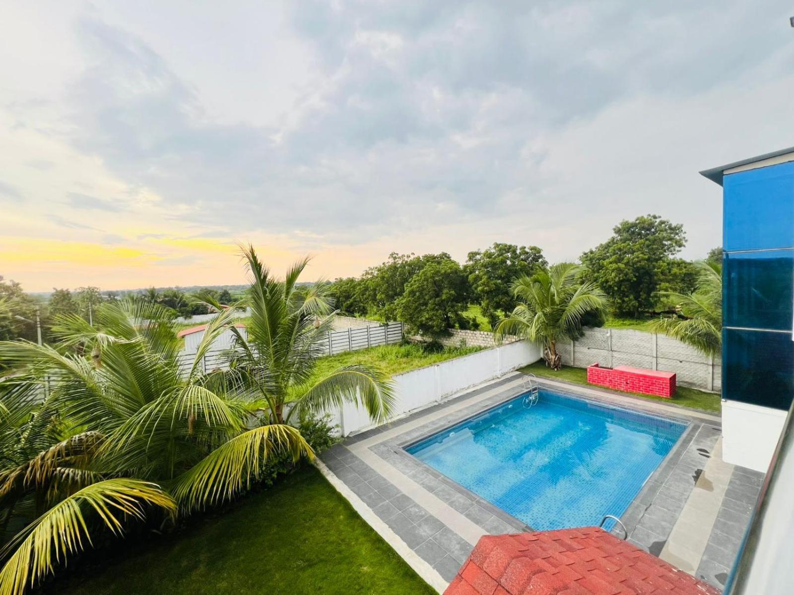 Serene Farms By Guildstone Stays Venkatāpur Exteriör bild